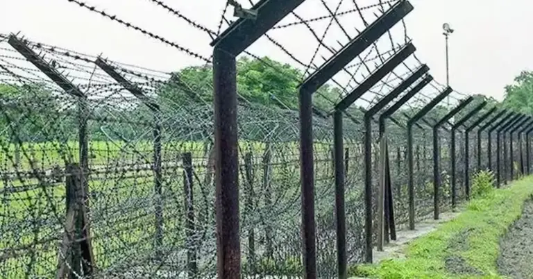 বাংলাদেশ-ভারত সীমান্তের ছবি